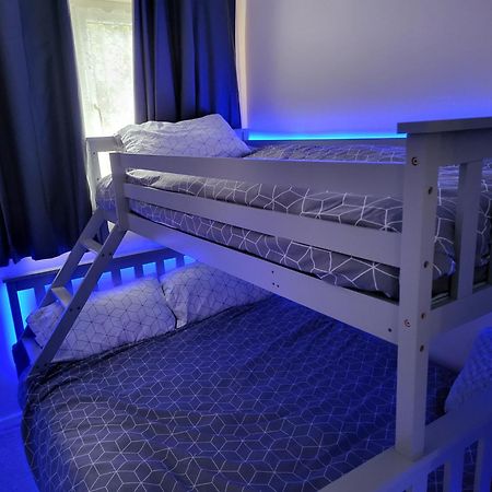 Sandy Beach Hill View Apartment ברין מראה חיצוני תמונה