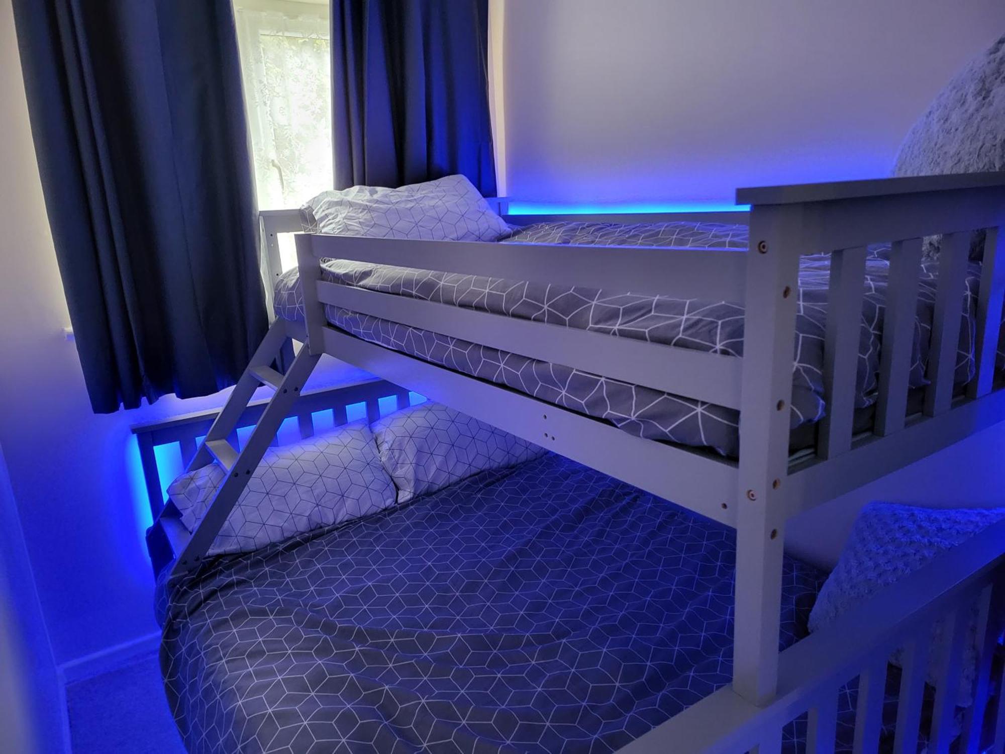 Sandy Beach Hill View Apartment ברין מראה חיצוני תמונה